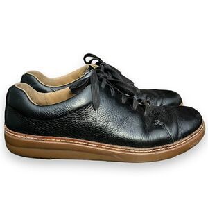 Clark’s Amberlee Crest Sneakers